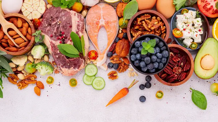 Denk je minder helder bij een koolhydraatarm dieet? Zo hangt voeding samen met je brein