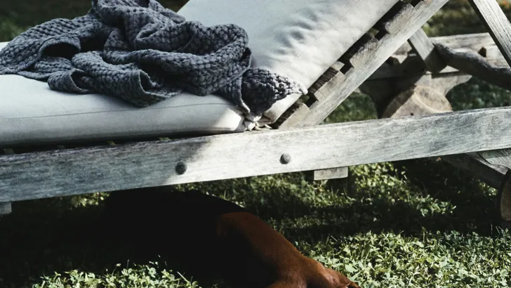 Waarom jij en jouw buitenruimte een ligbed verdienen