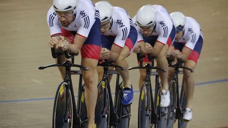 Achtervolgingsteam Groot-Brittannië verbreekt wereldrecord in training