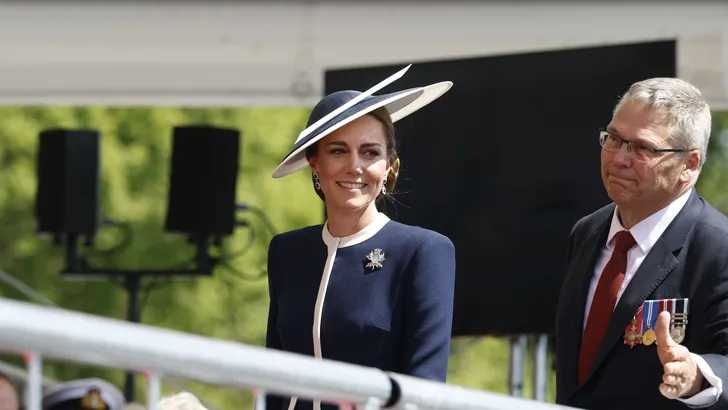 Prinses Kate in nautische outfit bij scheepsdoop in Glasgow