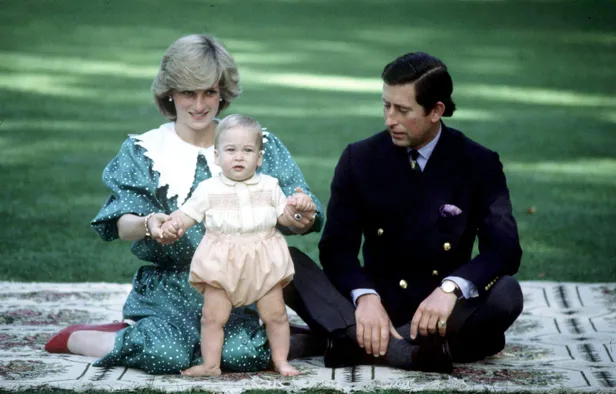 Foto van prinses Diana, prins Charles en prins William in Nieuw-Zeeland, 1983.