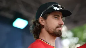 peter sagan lacht in de camera