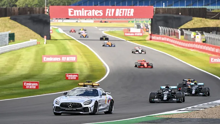 Lewis Hamilton: 'Sprint race Silverstone wordt saaie optocht'