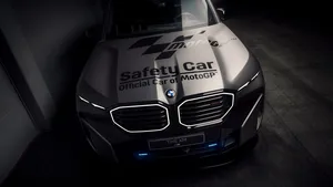 Officieel: MotoGP heeft lelijkste safety car ooit