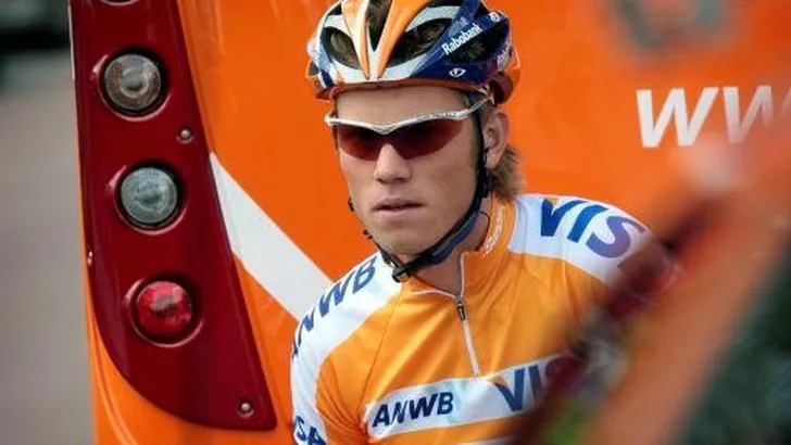 Lars Boom zet leiderstrui OT extra in de verf