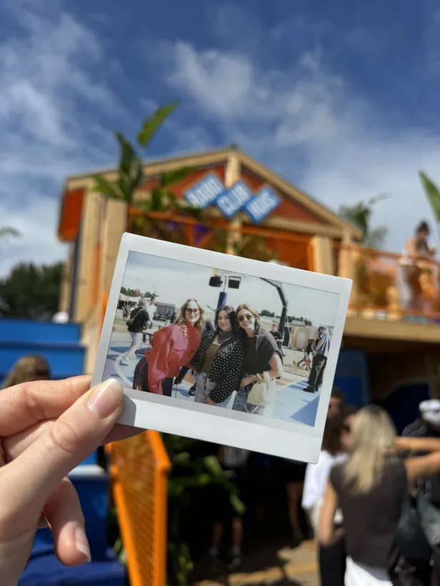 Deze leuke polaroid werd gemaakt bij het Rabo Clubhuis.