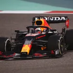 FP2 Imola: Verstappen met pech, Mercedes aan kop