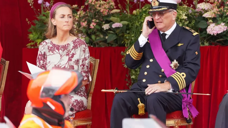 Hilarisch! Prinses Claire en de capriolen van prins Laurent