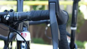 Gespot: Ook SRAM gaat elektronisch