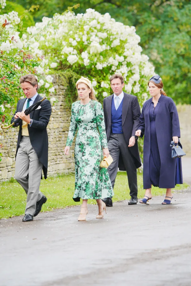 Royal wedding Peter Phillips en Harriet Sperling: Prinses Beatrice met Edoardo Mapelli Mozzi, en prinses Eugenie met Jack Brooksbank.