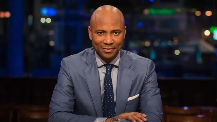 Vader Bataclan-terrorist doet zijn verhaal in RTL Late Night