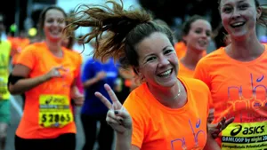 TIP: Ren samen met Happy in Shape de Damloop by Night