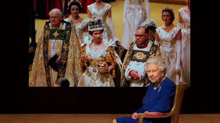 Hoogtepunten: Queen over haar kroning