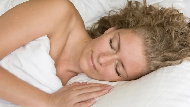 Dankzij deze tips slaap jij als 40+'er als een roos 