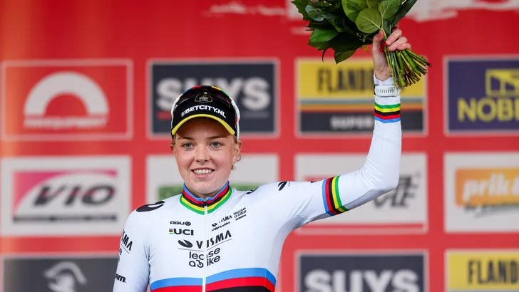 fem van empel op het podium