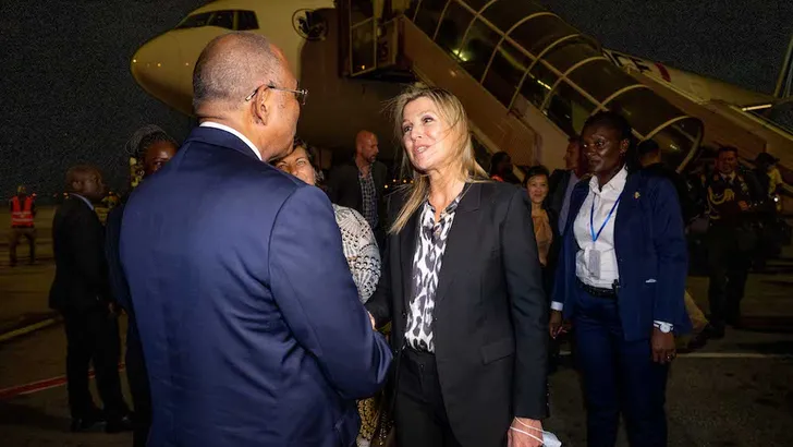 Máxima's vliegtuiglook: panterchic