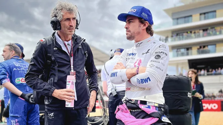 Fernando Alonso pakte bijzonder record op Silverstone