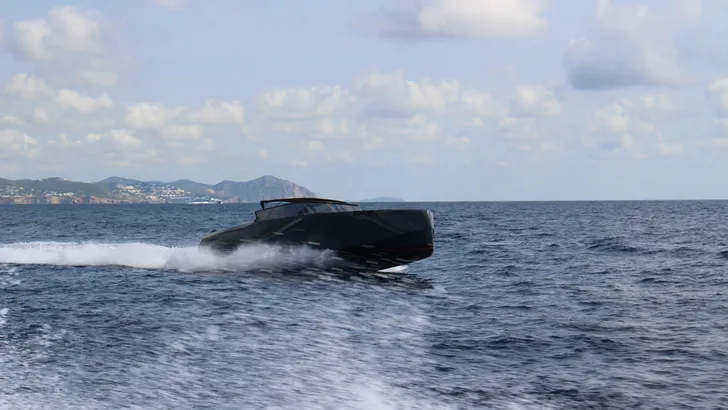 Vanquish Yachts