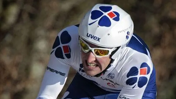 Sulzberger wint solo in GP Plumelec