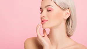 Gouden tip: vermijd deze fout bij een monochrome make-up look