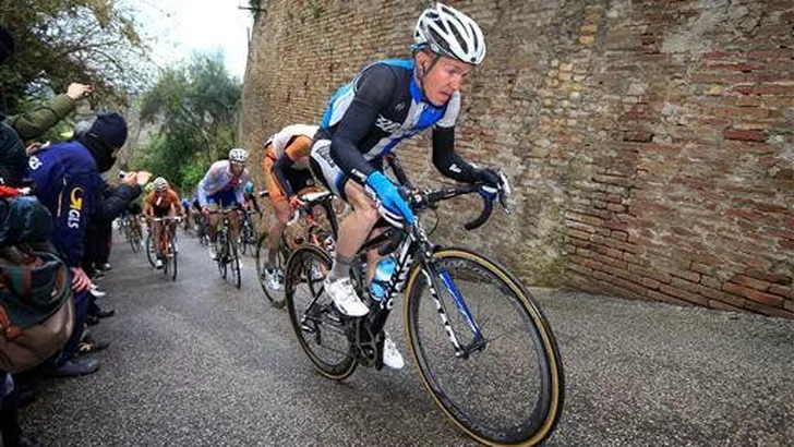 Sanremo: selecties Blanco, Argos en Vacansoleil