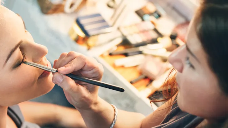 Nancy in de metamorfose: wát een beauty, na heftige jaren straalt ze weer