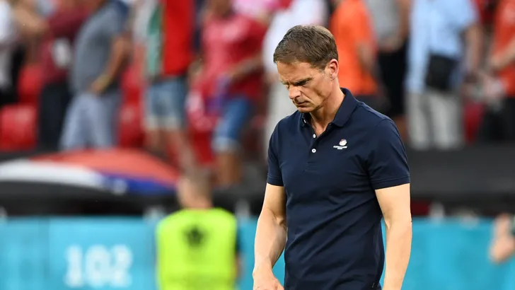 Frank de Boer gaat ‘rustig nadenken’ over vertrek