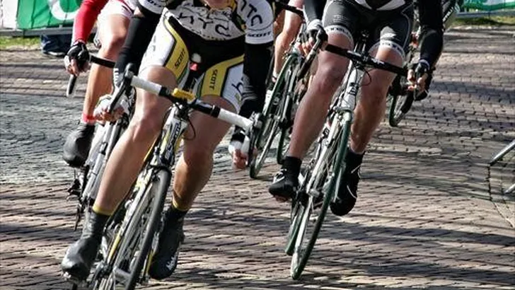 Aude: Cervélo wint ploegentijdrit, Visser leidt