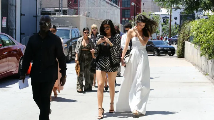 Get the look: Kendall en Kylie Jenner