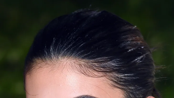 Kylie Jenner shockeert met nieuwe look
