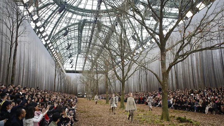 Chanel sluit Paris Fashion Week met verve af