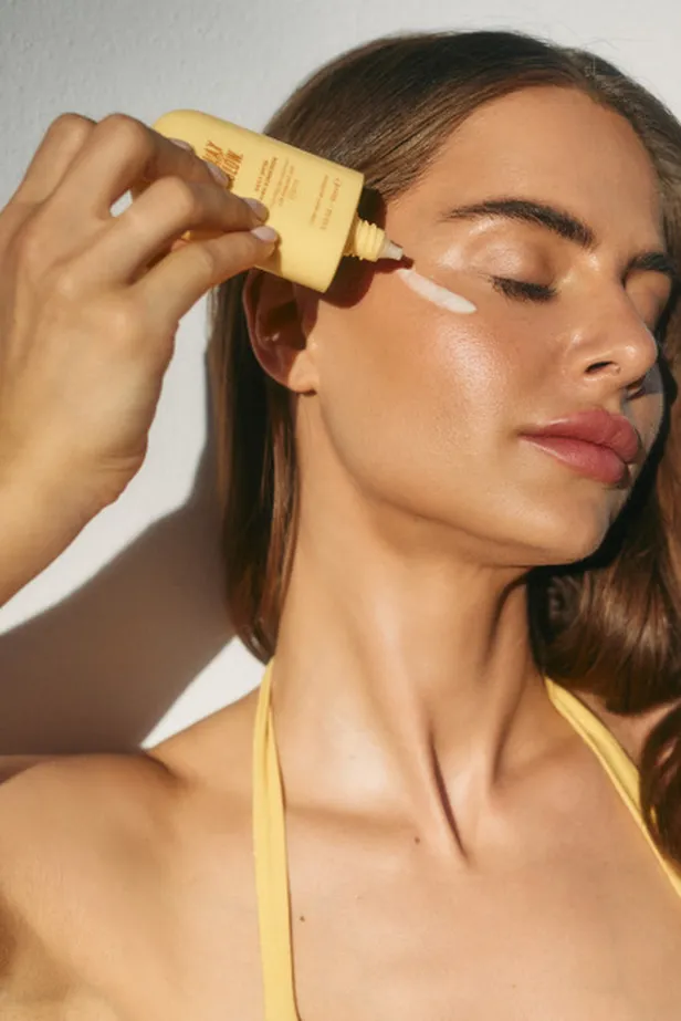 De Daily SPF sunscreen van Clay and Glow