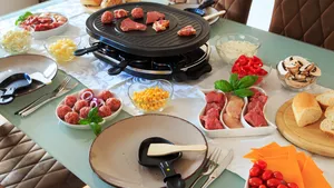 Van de vlees-hamsteraar tot de pannenkoekenbakker: deze 5 types zitten bij iedereen aan het gourmetstel