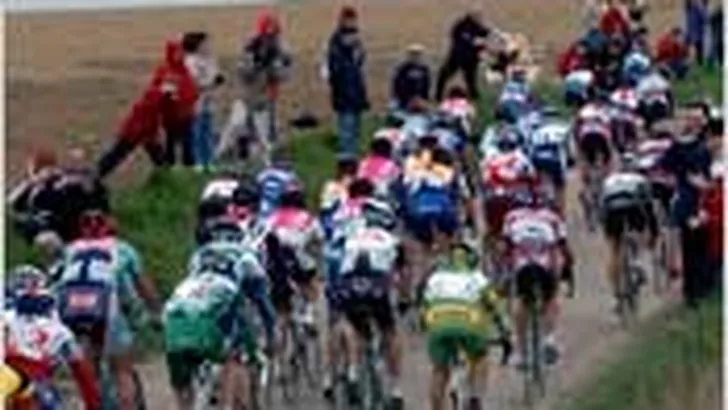 Twaalf Nederlanders in Parijs-Roubaix