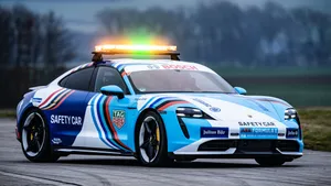 Formule E safety car heeft veel meer power dan de racers