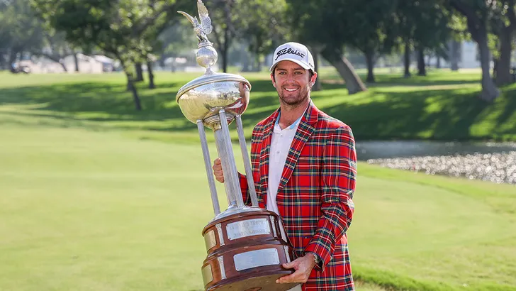 Riley houdt de grote namen op afstand