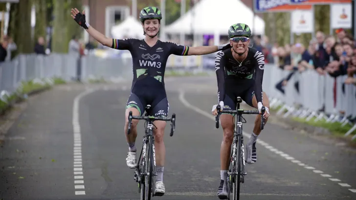Vijfde 7-Dorpenomloop Aalburg voor Marianne Vos