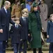 Prins George naar zelfde school als prinses Kate – Foto van prins William, prinses Kate, prins George, prinses Charlotte en prins Louis bij de kerk te Sandringham, december 2024.