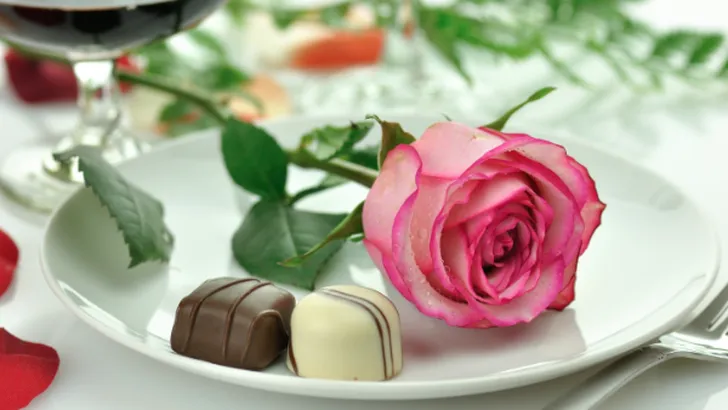 Dit is waarom we rozen geven met Valentijnsdag