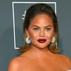 Chrissy Teigen vertelt waarom ze zich liet testen op het coronavirus