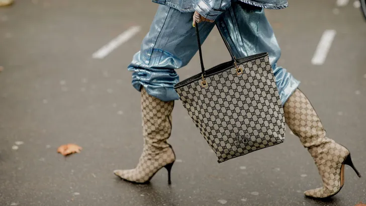 Street style during Spring Summer 2023 Fashion shows - Paris