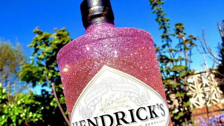 Hebben: glitterflessen van Hendrick's Gin