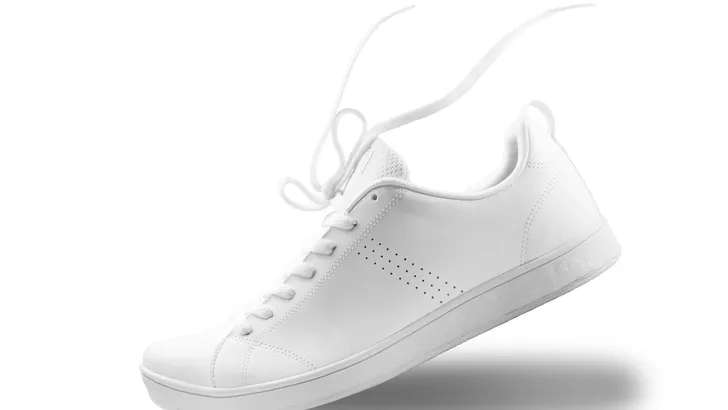 Hoera! Sneakers nu zijn officieel salonfähig 