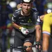 Tour de France: Mark Cavendish bezeert schouder en hand bij valpartij