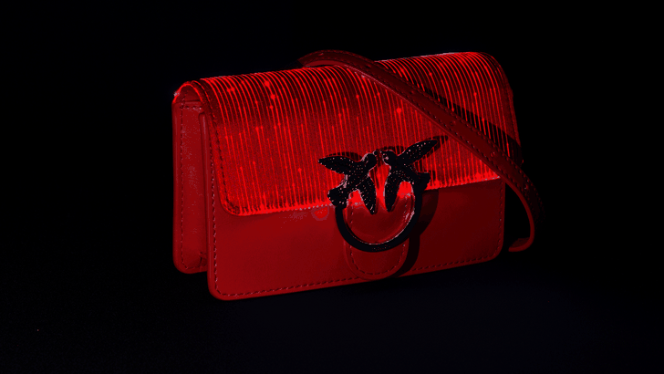Ken je de lichtgevende Love Bag al?