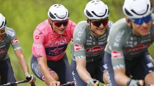 van der poel roze trui giro