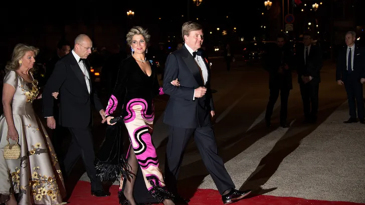 Black-pink: een winnende royal kleurencombinatie