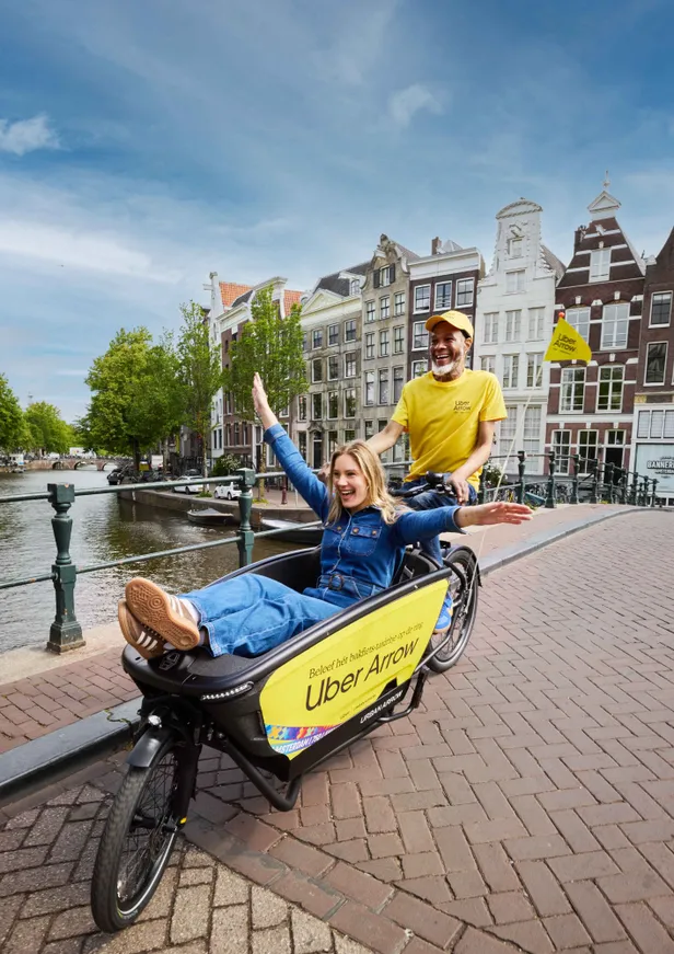 Rijd mee, voel de vibes en kijk je ogen uit langs de route | Beeld: Urban Arrow en Uber