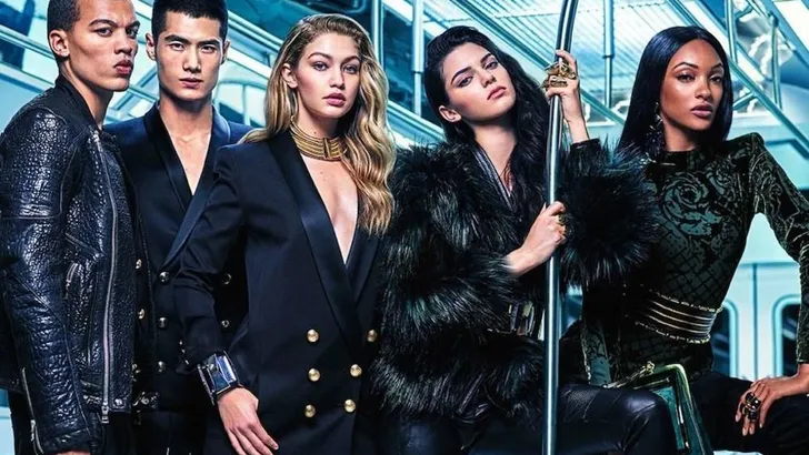 Kendall Jenner danst in video Balmain
