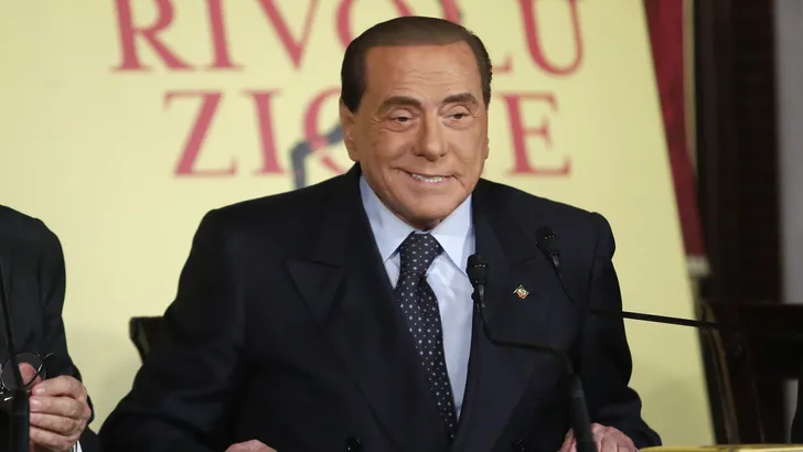 Silvio Berlusconi (83) dumpt 50 jaar jongere vriendin voor nog jonger model